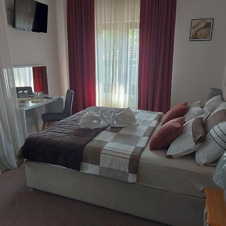 Bed & Breakfast Sjaj SJJ Eksteriør billede